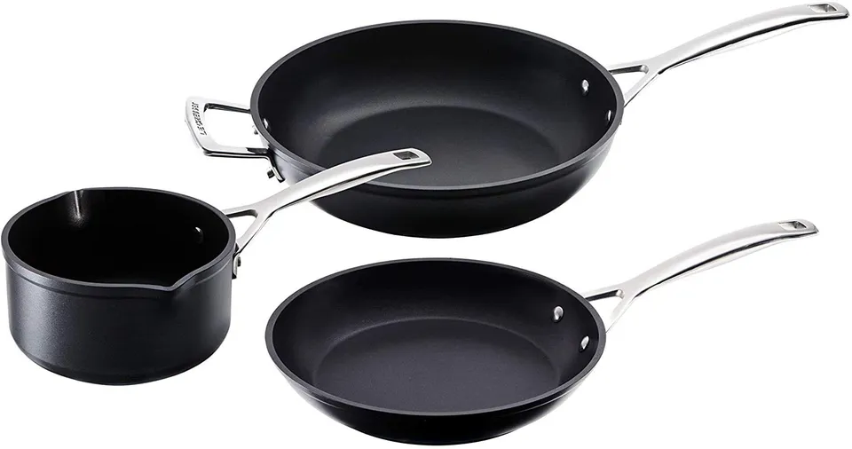 le-creuset-set-3-pezzi-casseruola-16-cm-padelle-24-e-26-cm-alluminio-antiaderent image 1