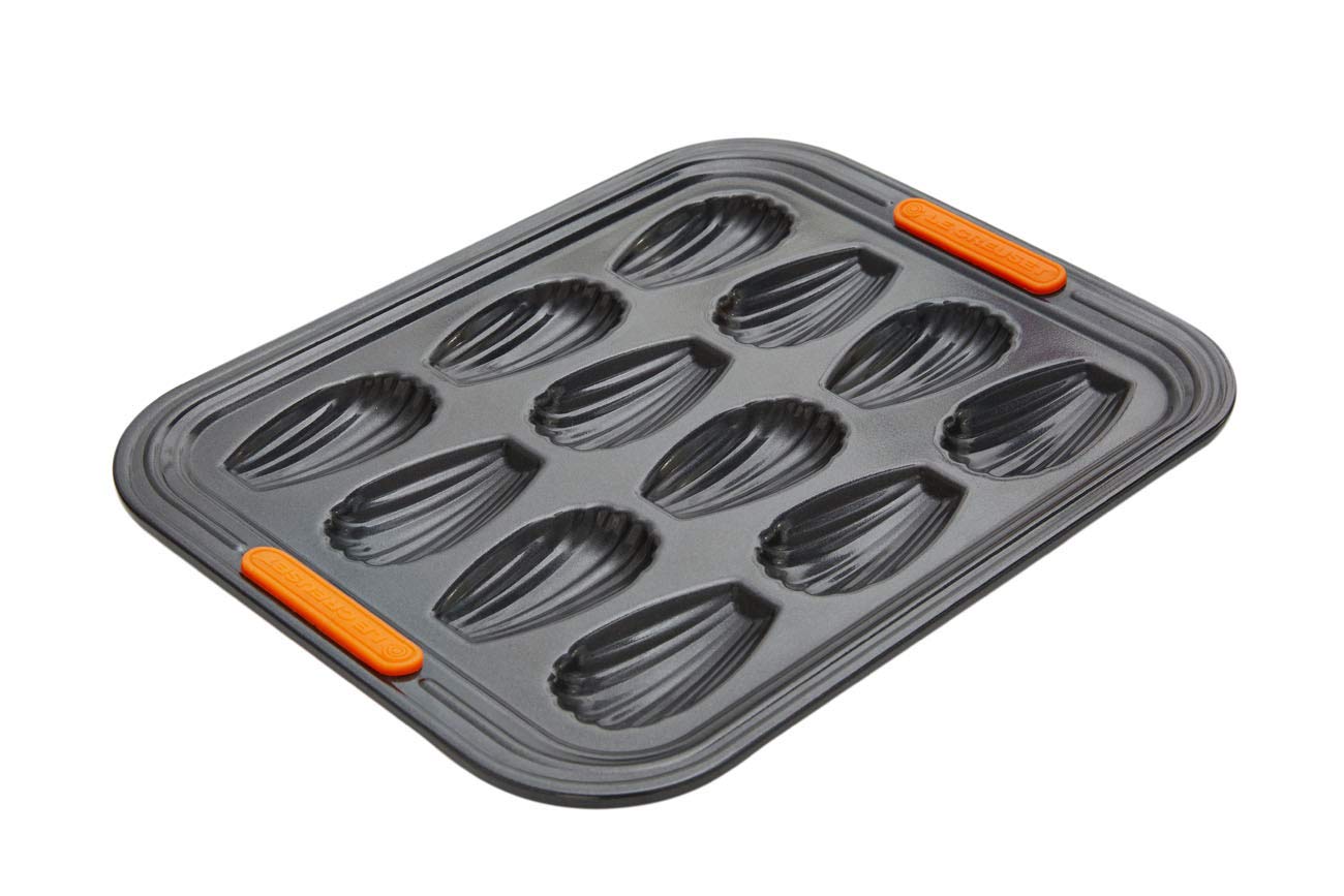 le-creuset-stampo-antiaderente-per-yorkshire-pudding-4-pezzi-da-10-cm-acciaio-al image 8
