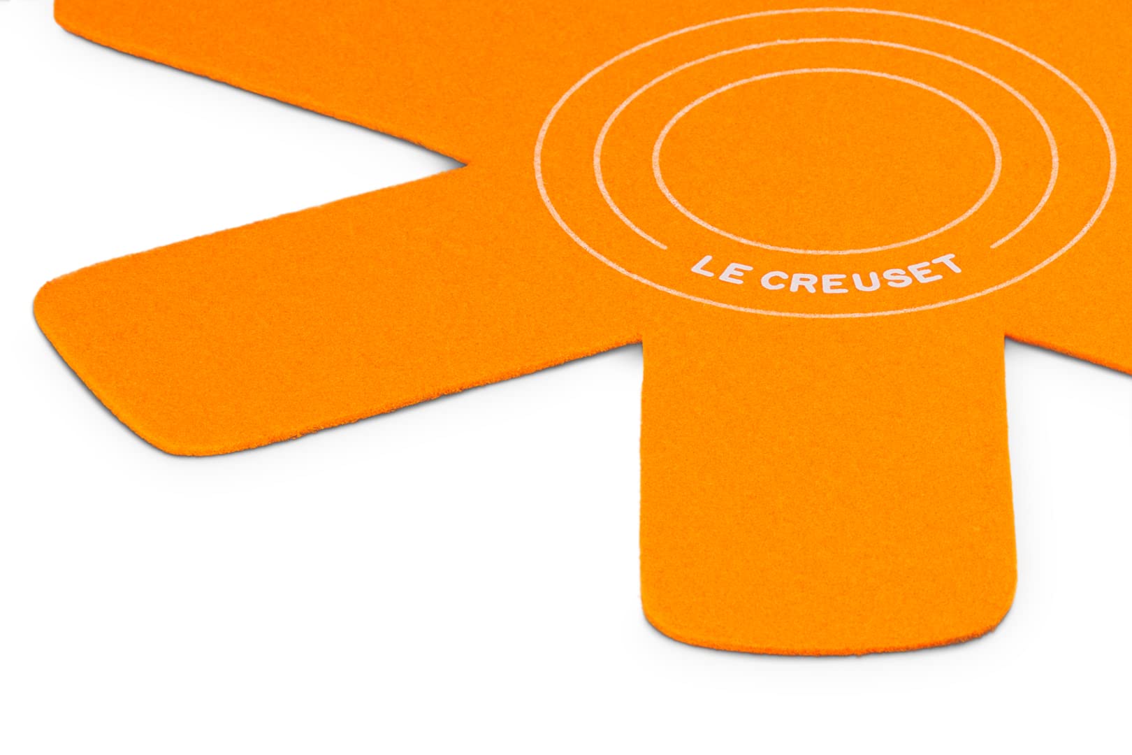 le-creuset-set-3-salva-pentola-in-feltro-40-cm-arancio-45901400900002 image 4