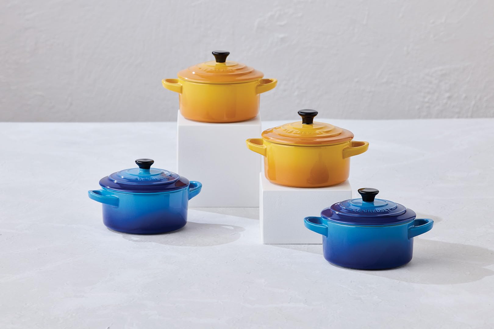 le-creuset-mini-cocotte-rotonda-in-gres-vetrificato-250-ml-10-cm-nectar-71901106 image 6