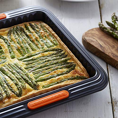 le-creuset-tortiera-quadrata-23-x-23-cm-in-acciaio-al-carbonio-antiaderente-con- image 5