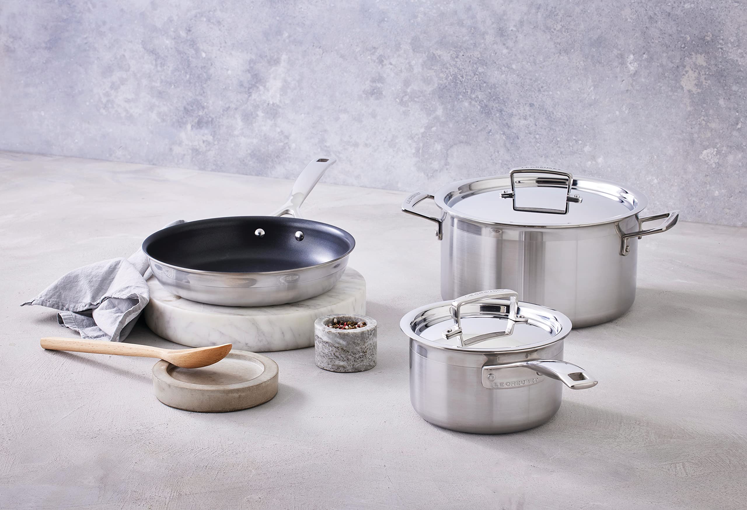 le-creuset-set-3-pentole-3-ply-in-acciaio-inox-24-24-16-cm-con-coperchi image 6