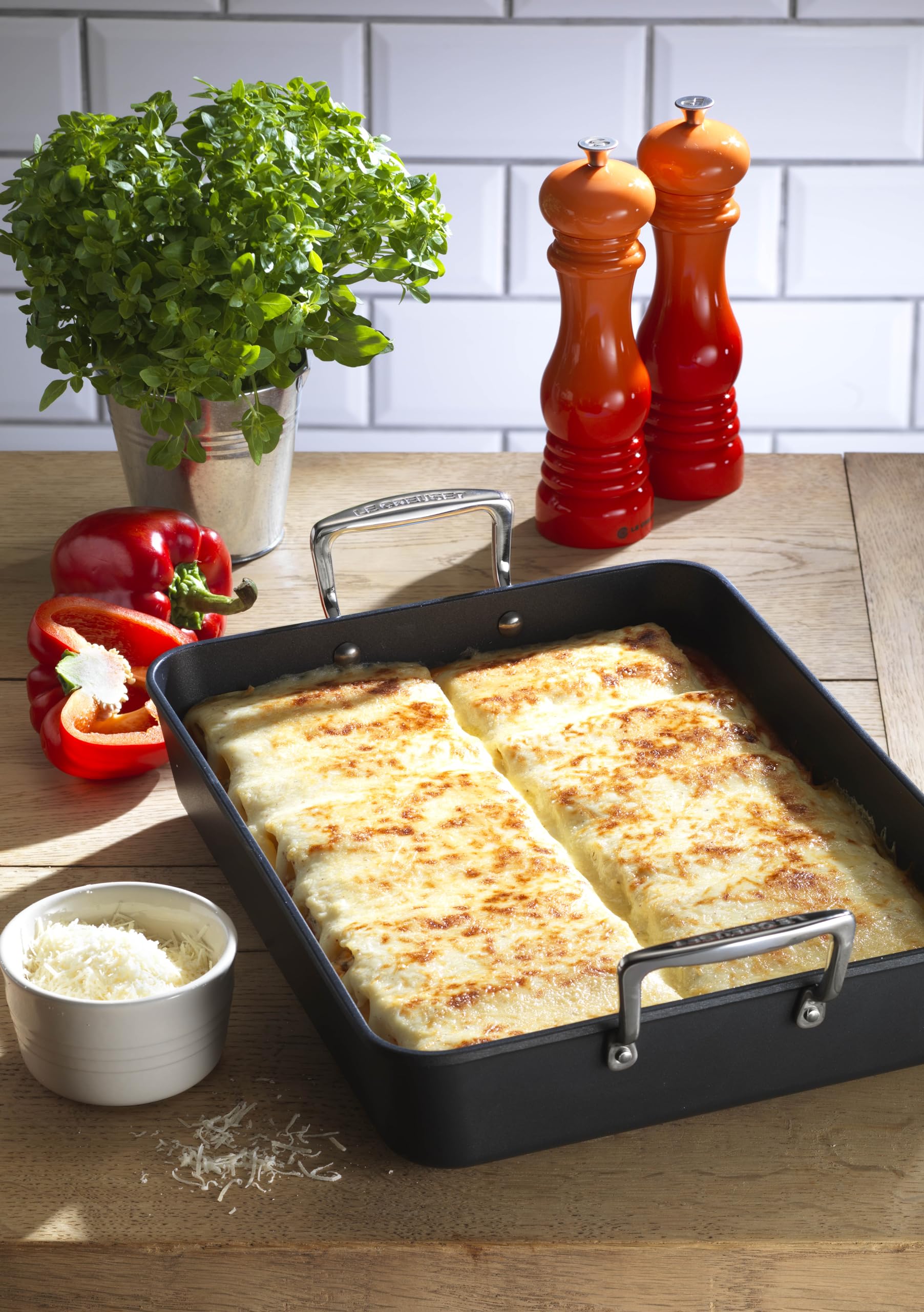 le-creuset-toughened-nonstick-arrostiera-rettangolare-antiaderente-in-alluminio- image 5