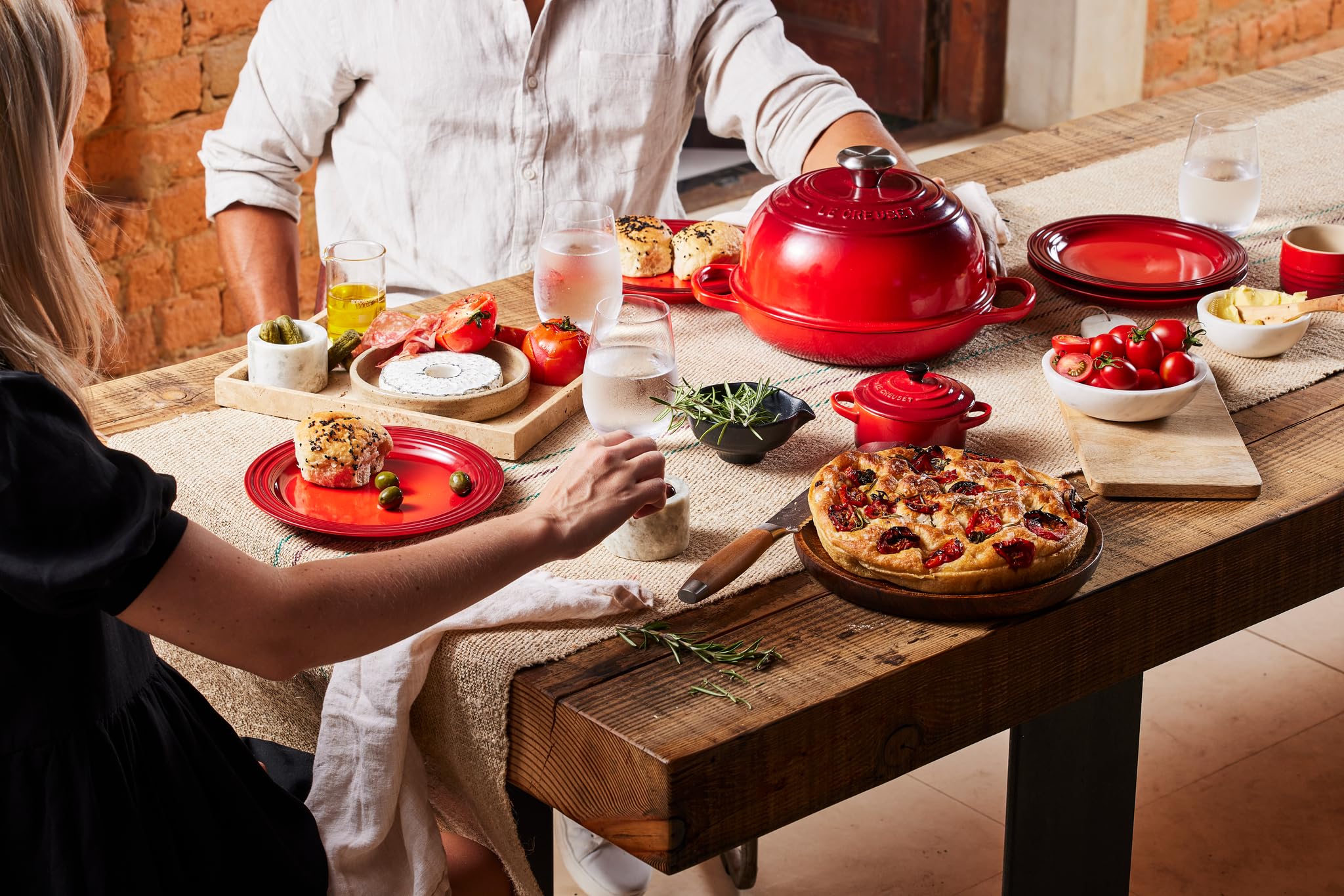 le-creuset-cocotte-per-pane-in-ghisa-vetrificata-24-cm-con-coperchio-a-cupola-ci image 8